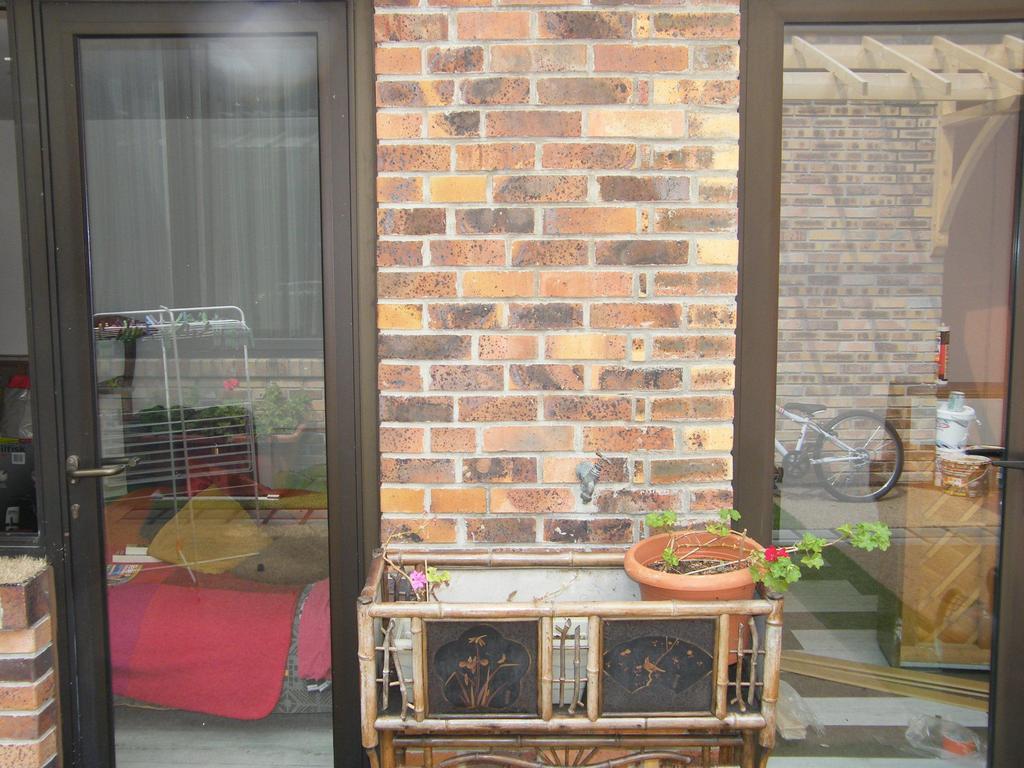 Paris East Side Lodge Pantin Room photo